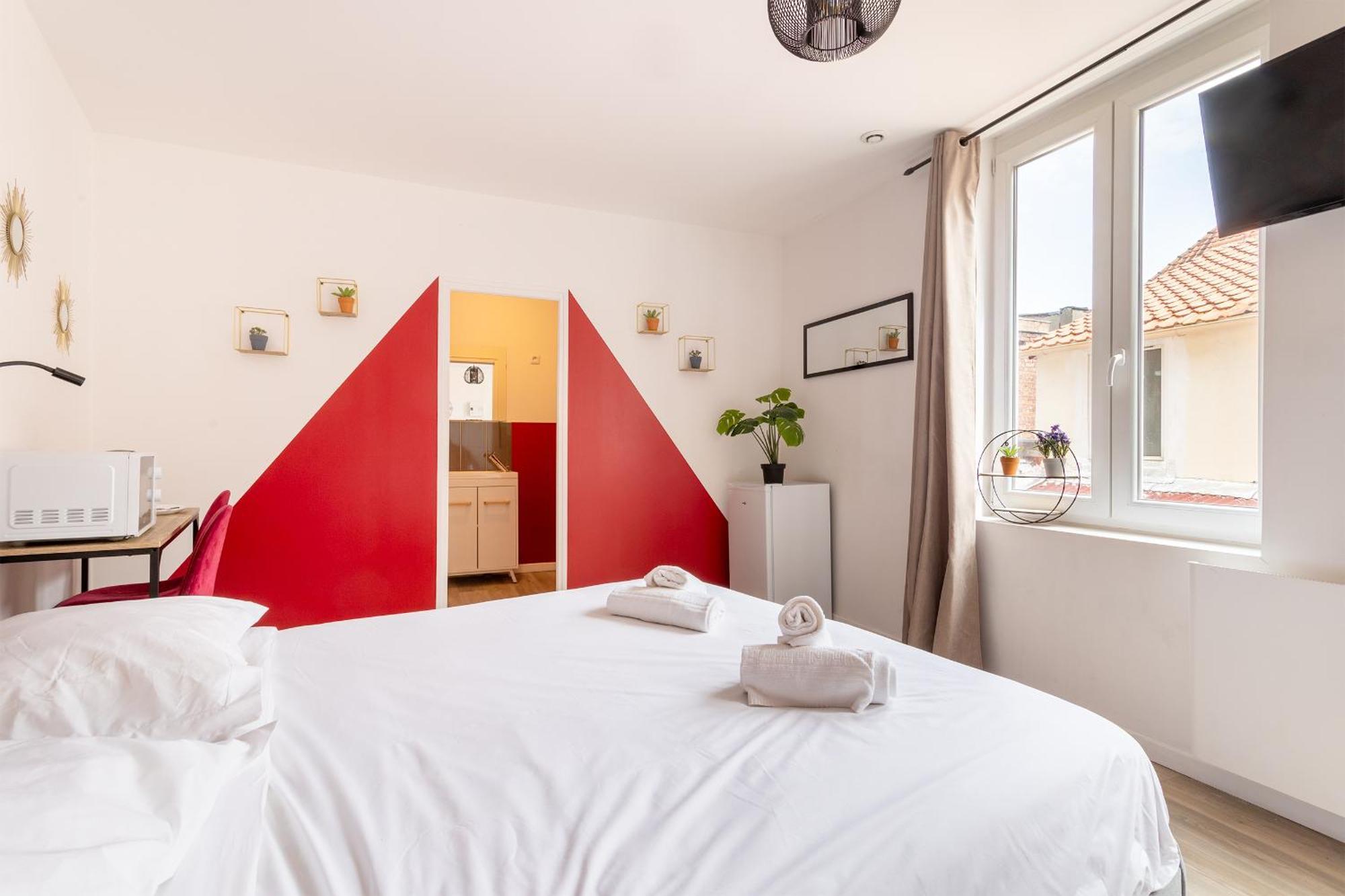 S&K Suite Grande Rue Roubaix - Chambre Spacieuse Et Sdb Privee - Netflix Et Cuisine Εξωτερικό φωτογραφία