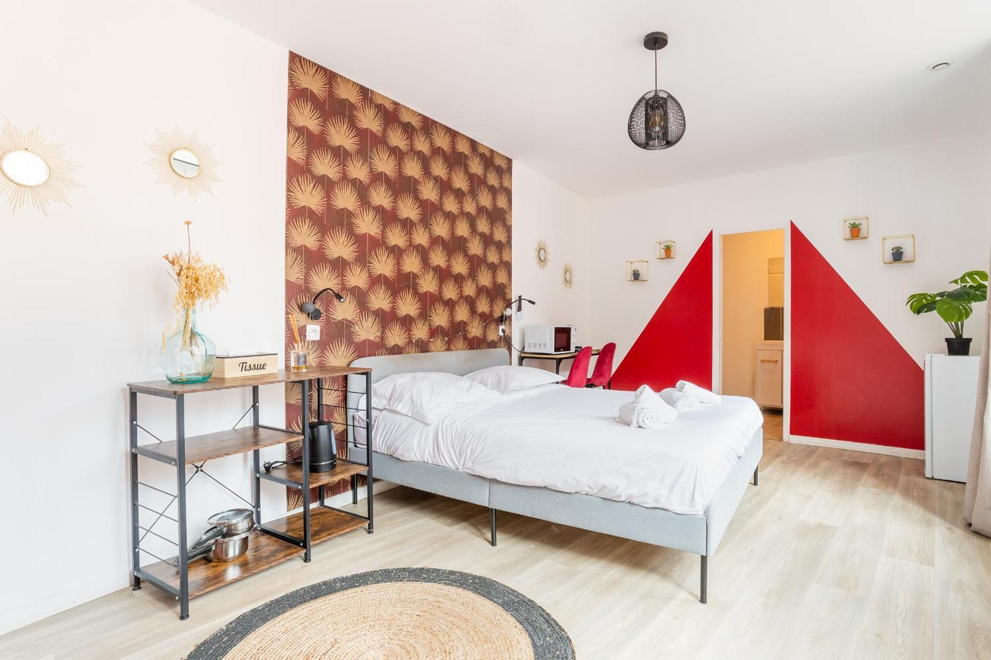 S&K Suite Grande Rue Roubaix - Chambre Spacieuse Et Sdb Privee - Netflix Et Cuisine Εξωτερικό φωτογραφία